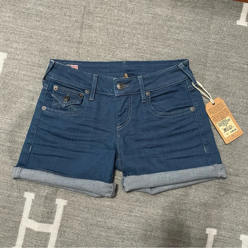 NWT True Religion Cassie Rolled Hem Denim Short Jean Minimalist Capsule